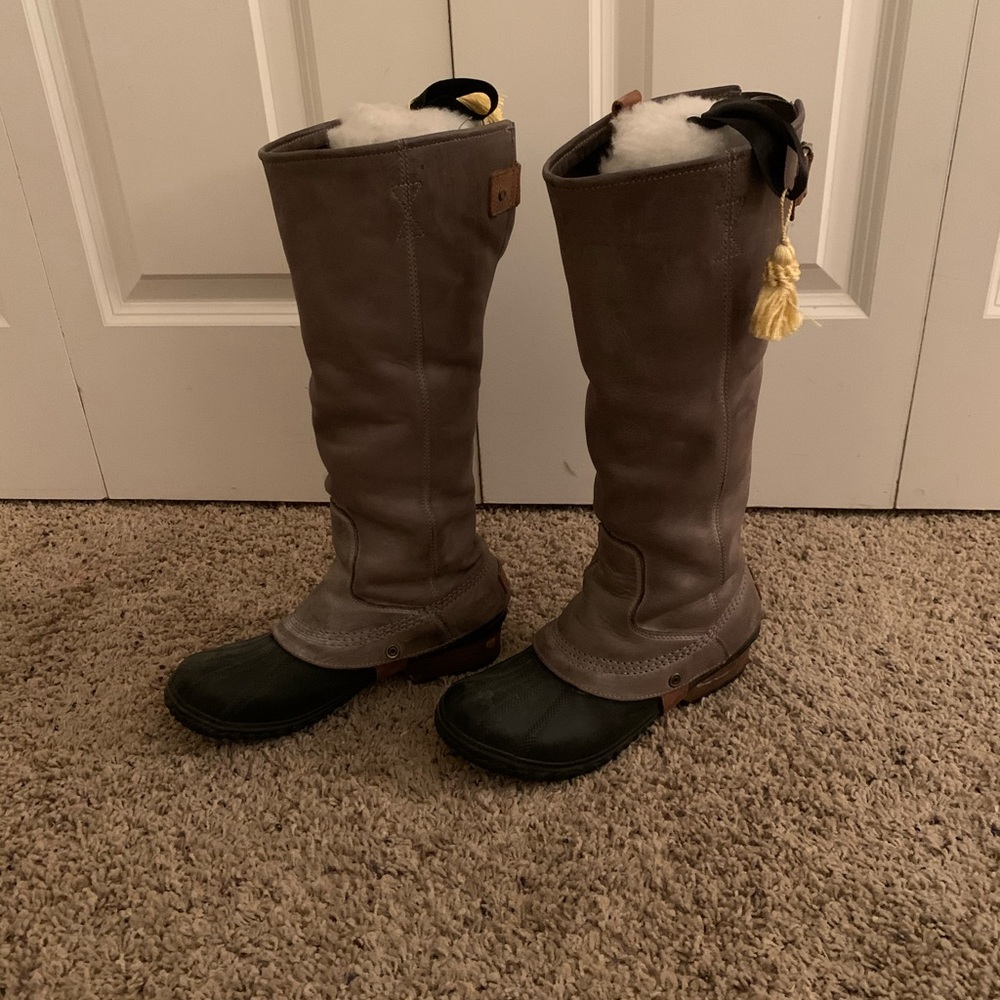 Sorel riding boots tall   7.5